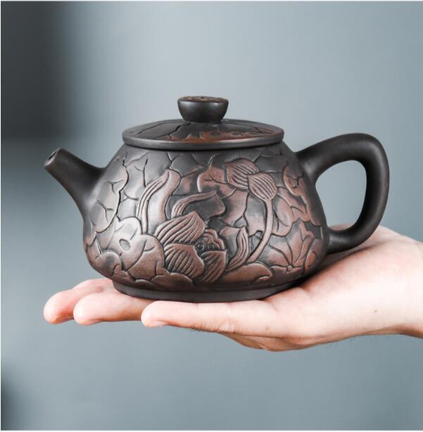 Black Cross Beauty Kettle for a Timeless Tea Ritual